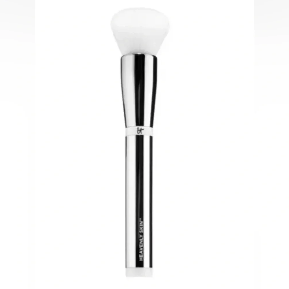 New IT Cosmetics Heavenly Skin CC+ Skin Perfecting Makeup Brush, No.702
